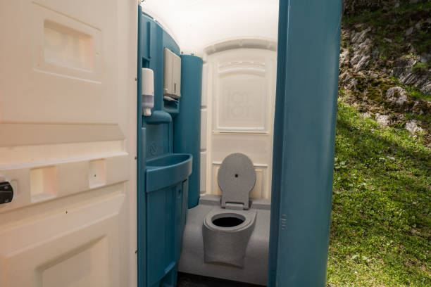Best Portable bathroom rental  in Park Layne, OH